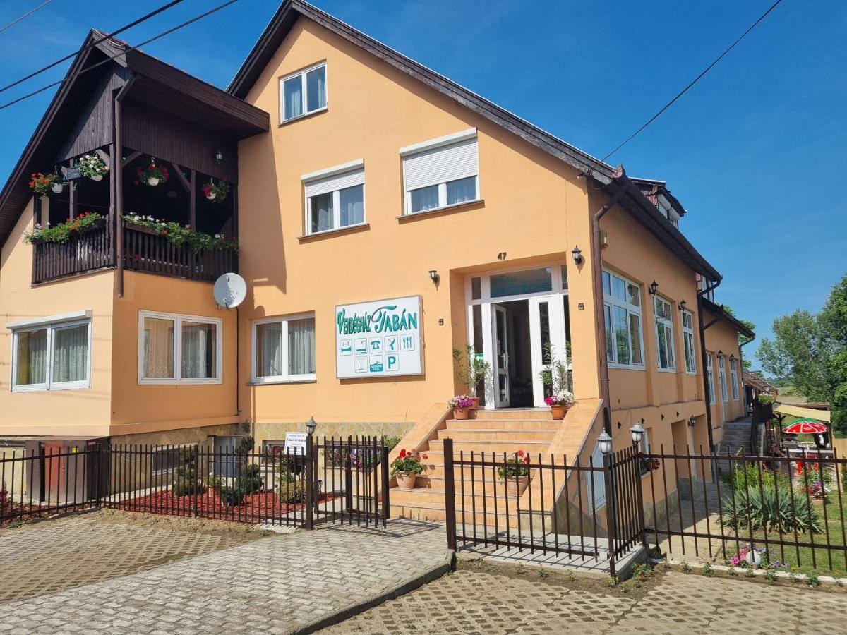 Tabàn Vendégház Balatonlelle Esterno foto
