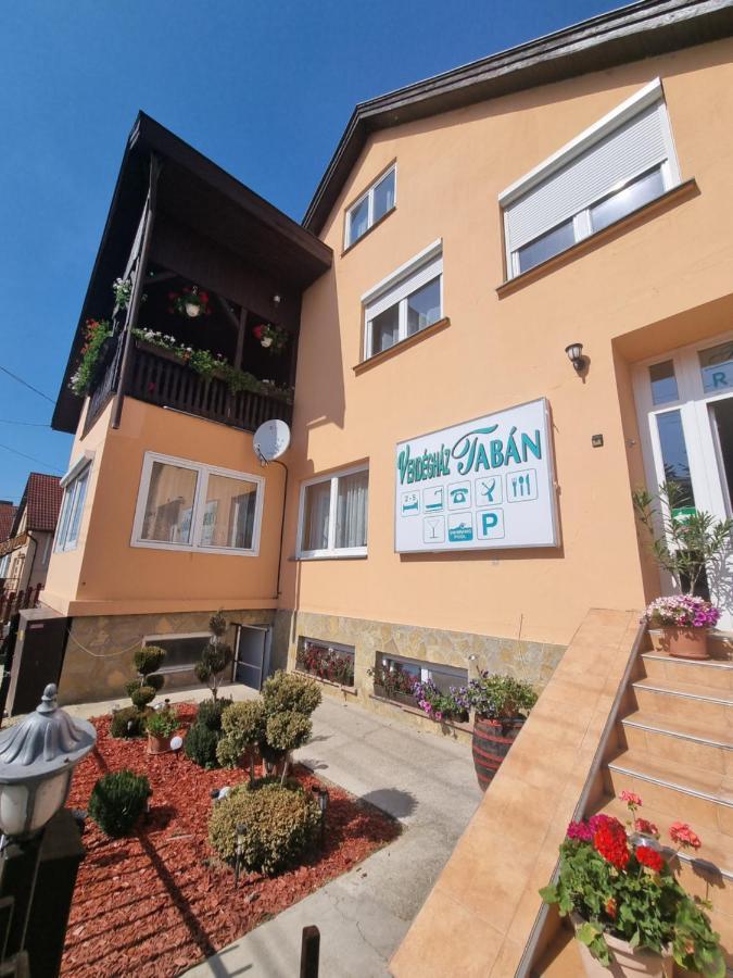 Tabàn Vendégház Balatonlelle Esterno foto
